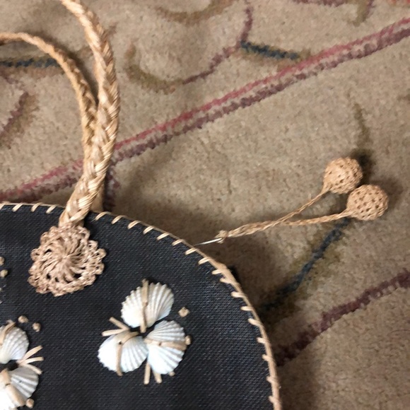Vintage 1940s 40s Raffia Straw Charlot Purse Handbag w/Shells & Dangle P… - Picture 4 of 7